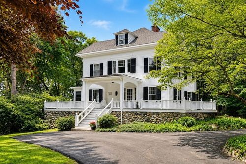 55 Coburn Rd, Weston, MA, 02493-2009 | Card Image