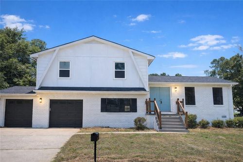 3862 Northstrand Dr, Decatur, GA, 30035-2363 | Card Image