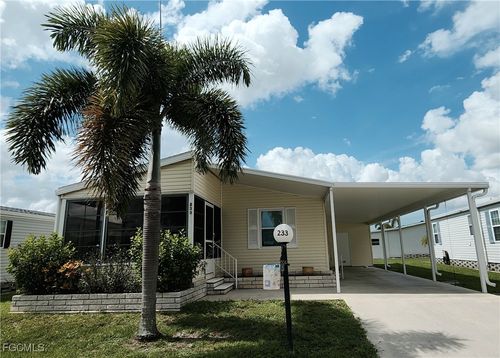 233 Rainbow Dr, NORTH FORT MYERS, FL, 33903-5657 | Card Image