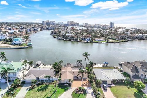 232 Conners Ave, NAPLES, FL, 34108-2153 | Card Image