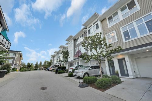 22-24108 104 Ave, Maple Ridge, BC, V2W0J5 | Card Image