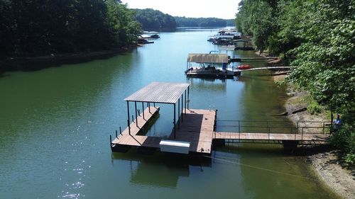 28 Knottywood Dr, Lavonia, GA, 30553-2302 | Card Image