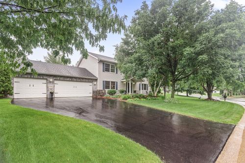 1415 Kingswood Ponds Rd, Eagan, MN, 55122-2878 | Card Image