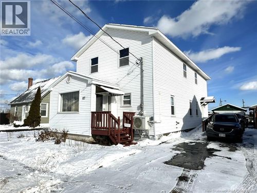 87 Oakland Ave, Moncton, NB, E1C7N9 | Card Image