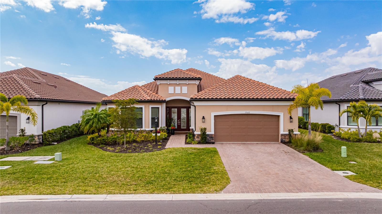 Residential in FORT MYERS 4