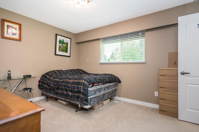 20088 44 Avenue, House other with 4 bedrooms, 2 bathrooms and 8 parking in Langley BC | Image 20
