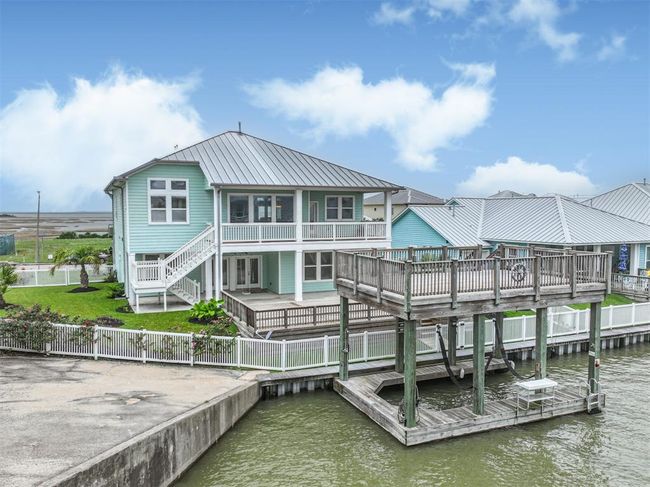 5101 Allen Cay Dr, House other with 4 bedrooms, 4 bathrooms and null parking in Texas City TX | Image 4