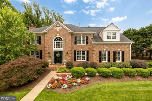 1257 New Bedford Ln, Reston, VA, 20194-1332 | Card Image
