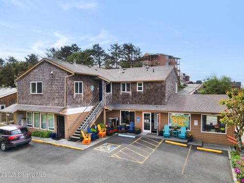 107 Sunset Blvd, Cannon Beach, OR, 97110-3217 | Card Image