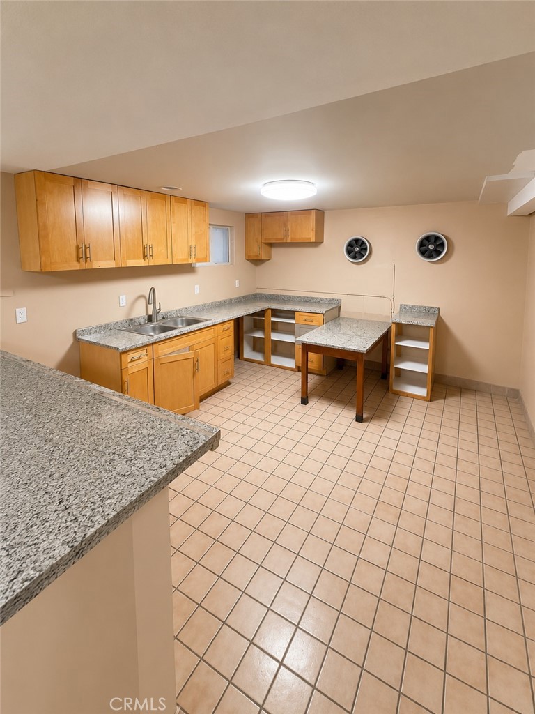 Commercial Lease in Bloomington 2