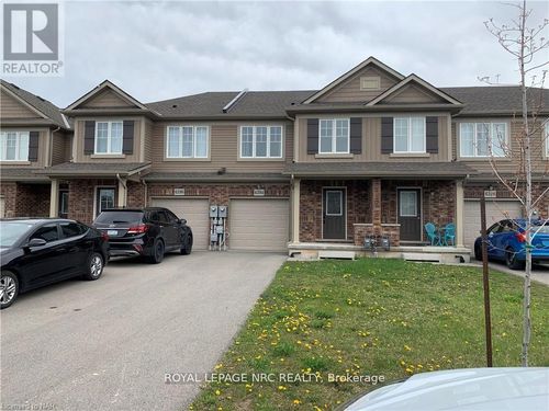6394 Shapton Cres, Niagara Falls, ON, L2H0L8 | Card Image