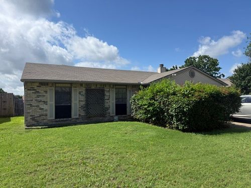 802 Sunny Slope Dr, Allen, TX, 75002-3253 | Card Image