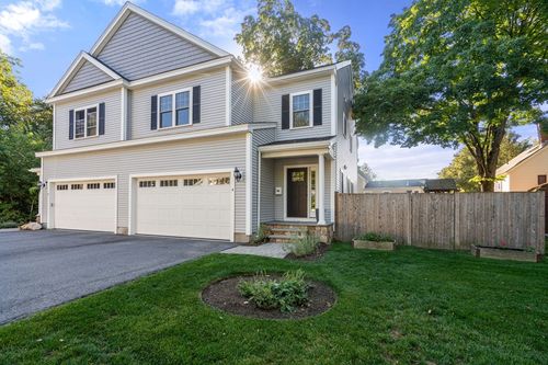 4-4 Deane St, Maynard, MA, 01754-1328 | Card Image