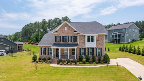 367 Tayside St, Clayton, NC, 27520-8735 | Card Image