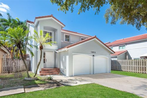 13912-13912 Sw 103rd Ln, Miami, FL, 33186-6885 | Card Image