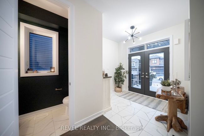 63 Santos Dr, House other with 3 bedrooms, 3 bathrooms and 2 parking in Caledonia ON | Image 5