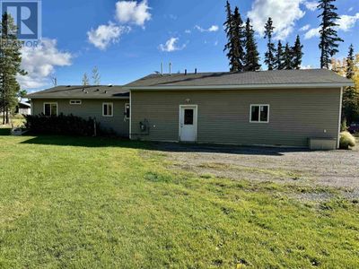 549 Speedway Rd, House other with 3 bedrooms, 2 bathrooms and null parking in Vanderhoof BC | Image 3