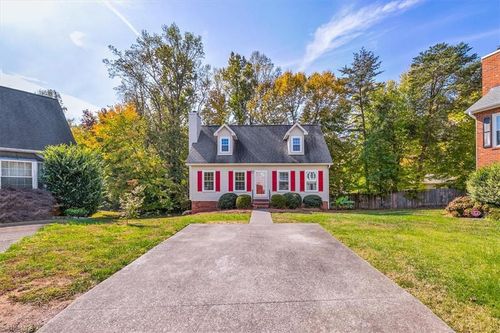 113 Dascomb Ct, Kernersville, NC, 27284-3314 | Card Image