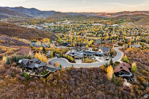51-9 Victoria Cir, Park City, UT, 84060-7517 | Card Image