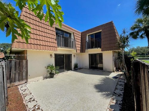 157 Heritage Way, West Palm Beach, FL, 33407-6868 | Card Image