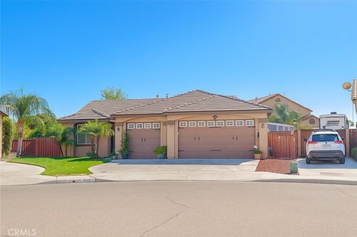 1026 Columbus Ct, San Jacinto, CA, 92583-2368 | Card Image