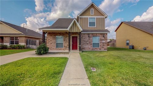 2501 Horse Shoe Dr, College Station, TX, 77845-4373 | Card Image