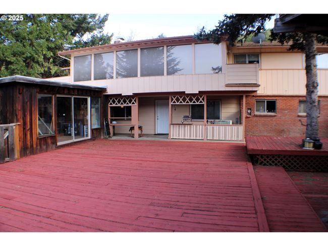 497 Wood Crest Dr, House other with 3 bedrooms, 3 bathrooms and 2 parking in Myrtle Creek OR | Image 24