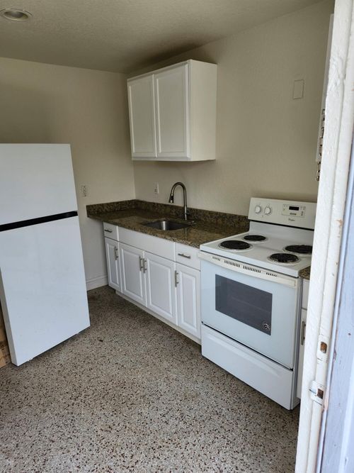 1401 G Ter, Fort Pierce, FL, 34950-2609 | Card Image