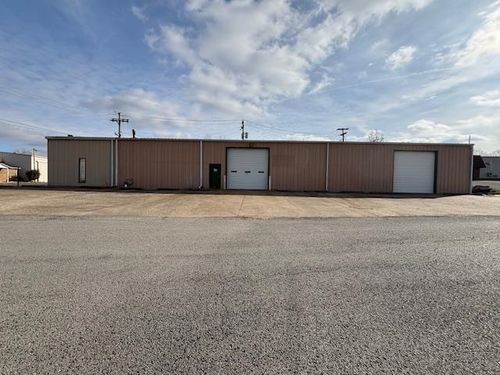 507 Front St, Central City, KY, 42330-2043 | Card Image