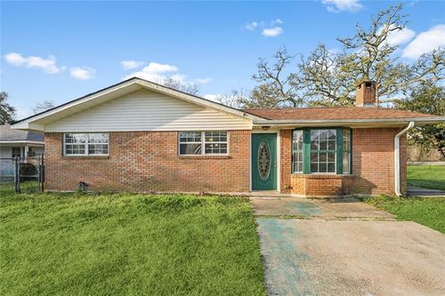 105 Palm Springs Dr, Slidell, LA, 70458-5109 | Card Image
