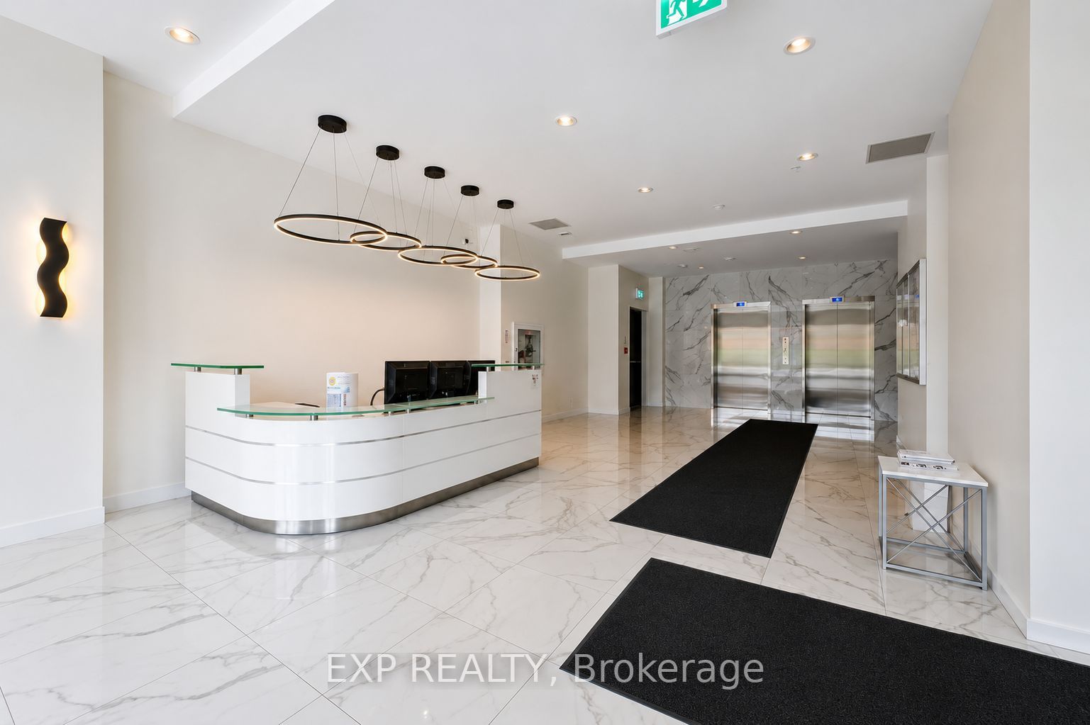 Residential Lease in Waterloo 5