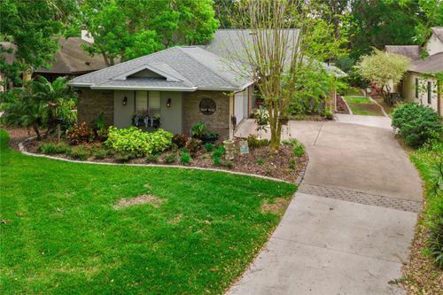 106 Waterwood Dr, Yalaha, FL, 34797-3121 | Card Image