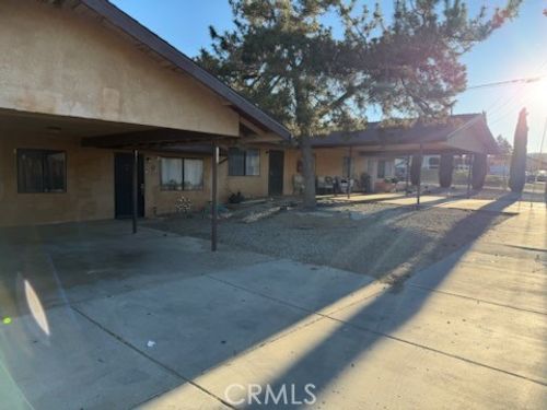 21110 Santa Maria, Tehachapi, CA, 93561 | Card Image