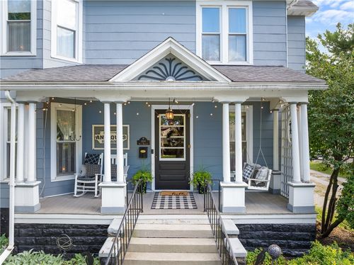 414 W Madison St, Paris, IL, 61944-2045 | Card Image