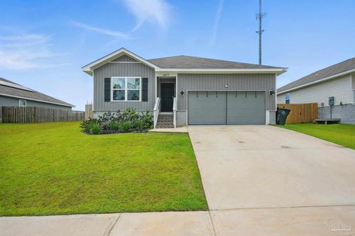 6077 Secretariat Way, Pensacola, FL, 32526-2177 | Card Image