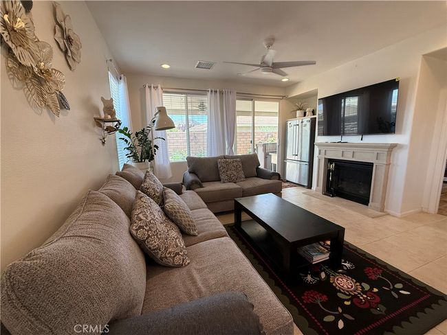338 Linnea Flds, House other with 2 bedrooms, 2 bathrooms and 2 parking in Beaumont CA | Image 23