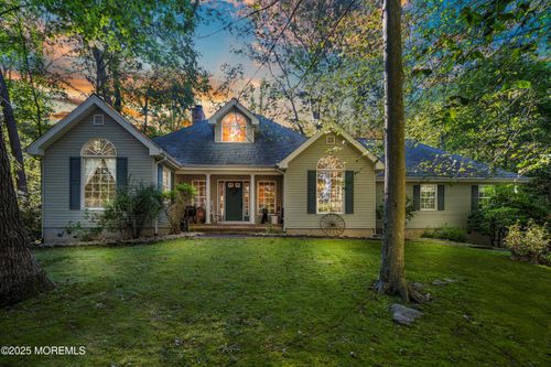 18 Rues Rd, Cream Ridge, NJ, 08514-1705 | Card Image