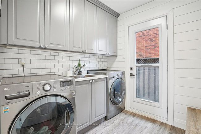 1585 Kerns Rd, House other with 7 bedrooms, 4 bathrooms and 6 parking in Burlington ON | Image 14