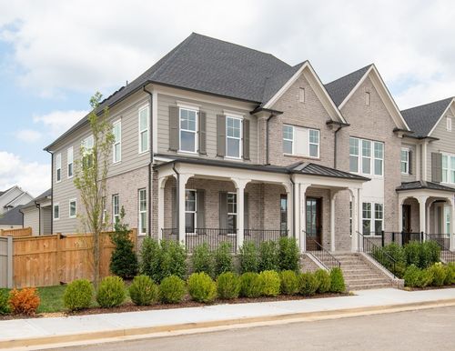 3132 Long Branch Cir, Franklin, TN, 37064-4155 | Card Image