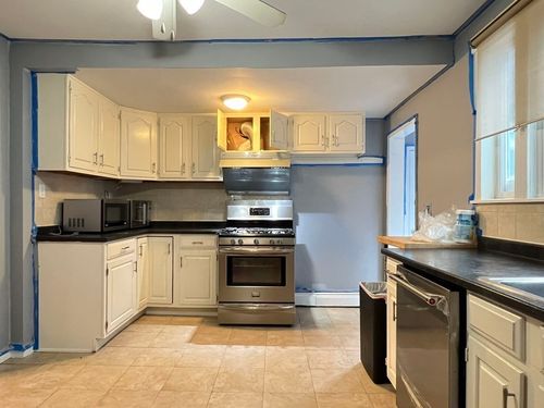 sf-162 Pine St, Quincy, MA, 02170 | Card Image
