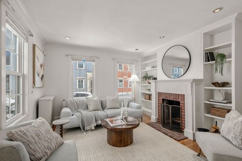 64 Pearl St, Boston, MA, 02129-1919 | Card Image