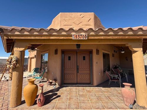13706 E 53rd Ln, Yuma, AZ, 85367-8402 | Card Image