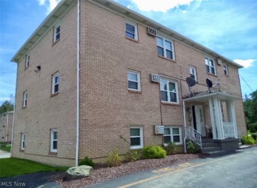 4-66 Washington Blvd, Youngstown, OH, 44512-6345 | Card Image