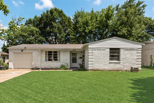 3008 Albany Dr, Mesquite, TX, 75150-1808 | Card Image