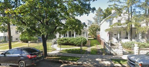 102 Herbert St, Red Bank, NJ, 07701-1211 | Card Image