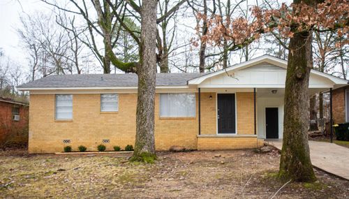 18 Michaels St, Little Rock, AR, 72204-2334 | Card Image