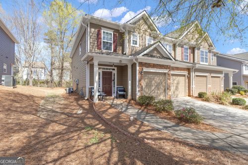 29 Tahoe Dr, Newnan, GA, 30263-8703 | Card Image