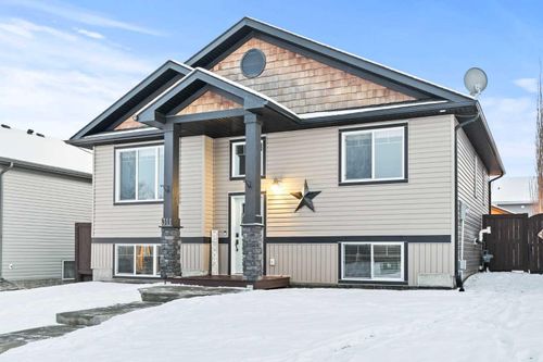 311 Mcleod Cres, Turner Valley, AB, T0L2A0 | Card Image