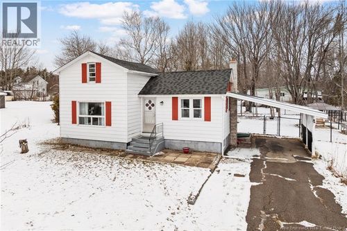 38 Chestnut St, Minto, NB, E4B3L5 | Card Image
