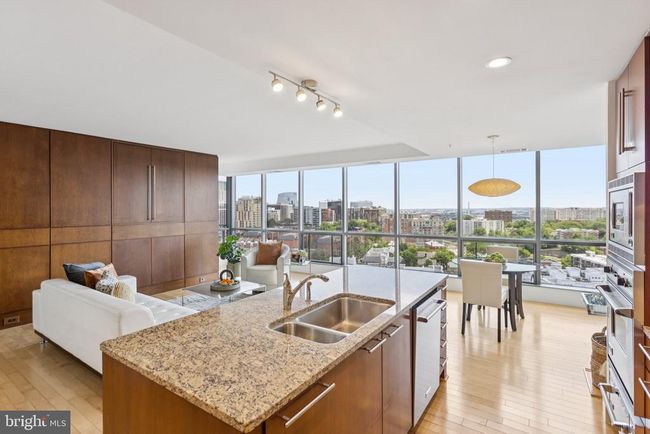 APT-1005 - 2001 15 Th St N, Condo with 2 bedrooms, 2 bathrooms and null parking in ARLINGTON VA | Image 4